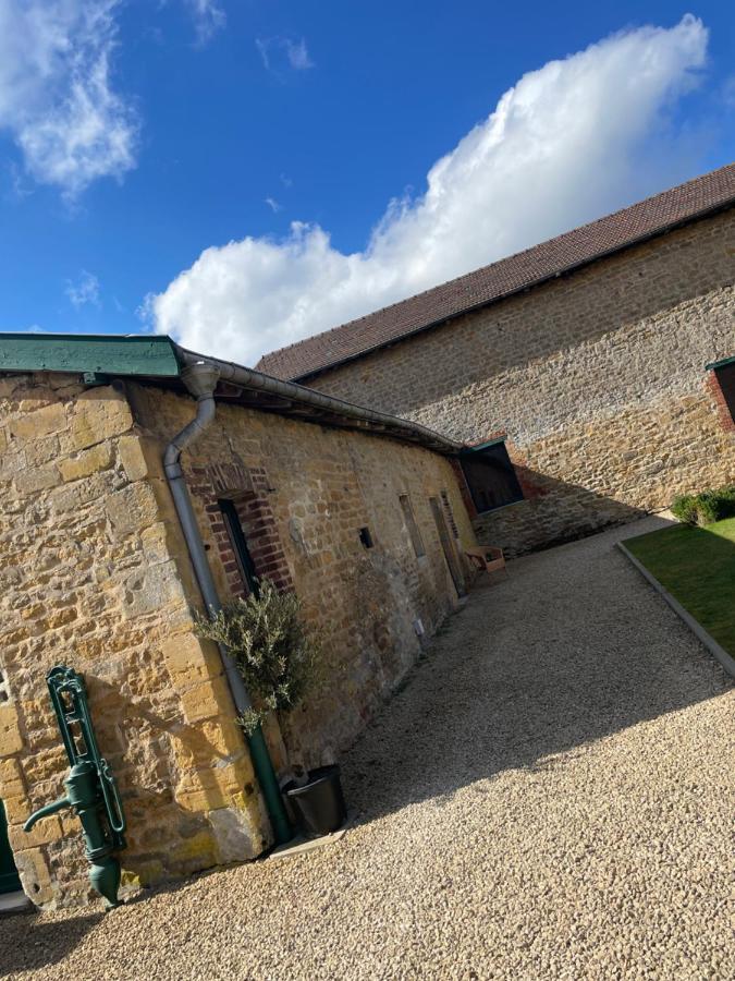 Le Studio D'Achille Tournes Exterior photo